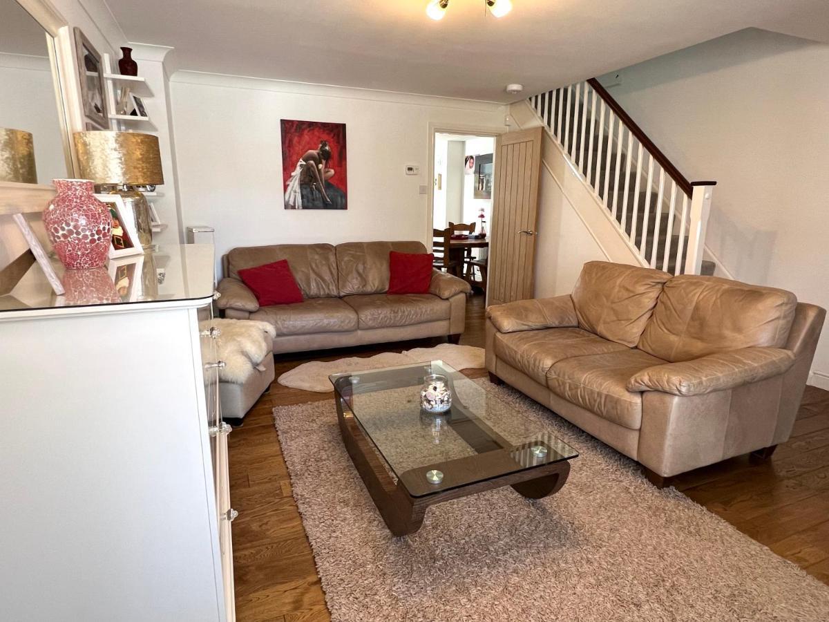 نوتينغهام Simply Stunning 2 Bedroom Home With Parking Space المظهر الخارجي الصورة